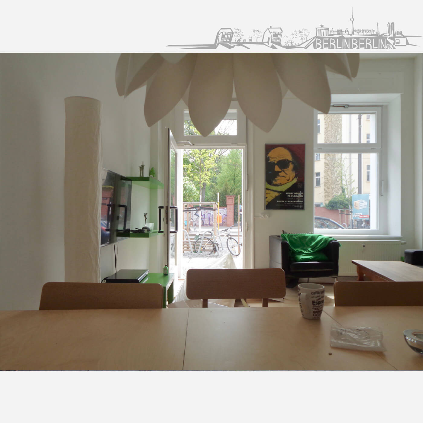 3-stue-facade_Pappelallee_lejlighed_Berlin_berlinberlin